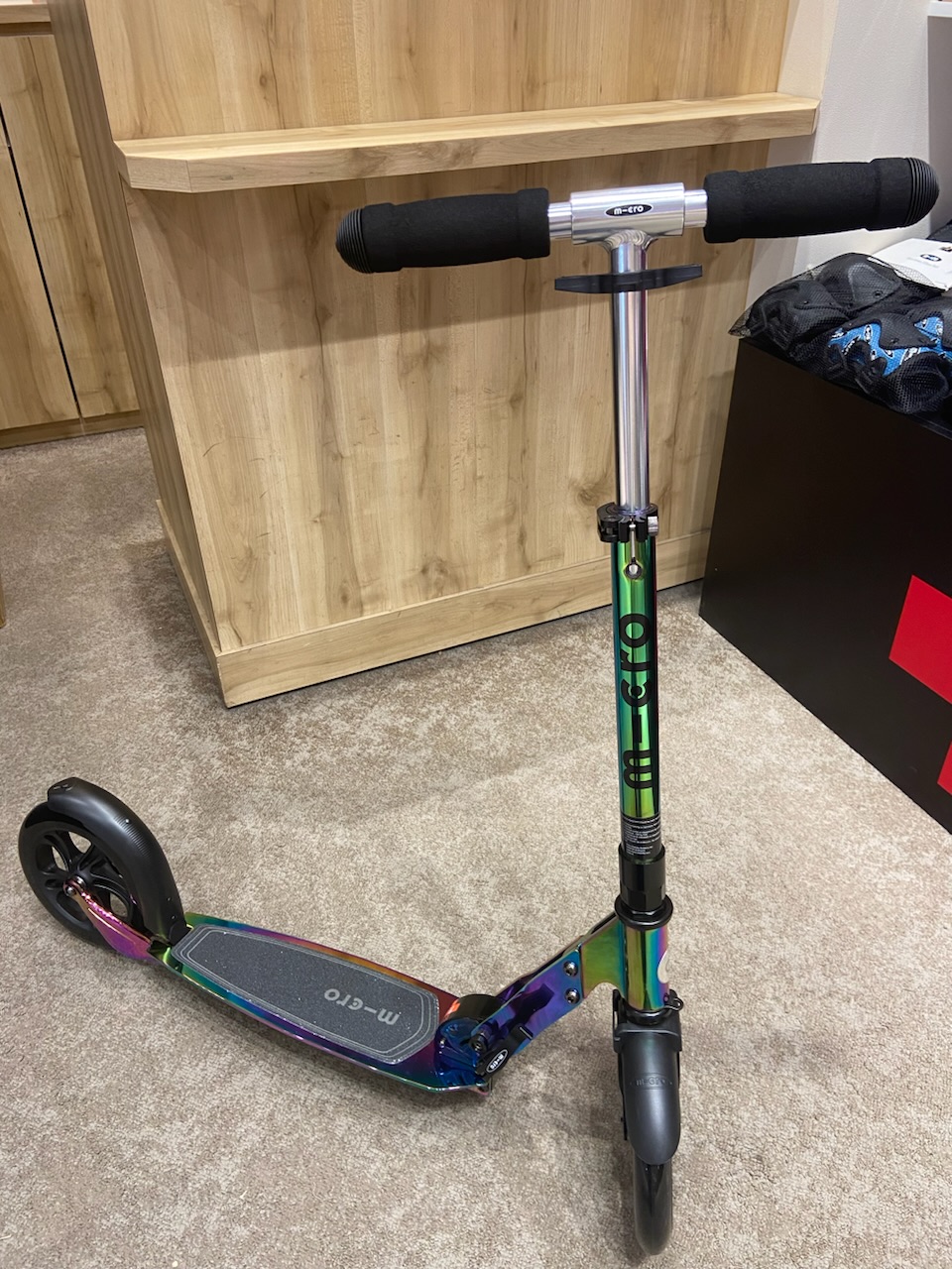 m-cro マイクロ キックボード 中古品 折り畳みキックボード m-cro